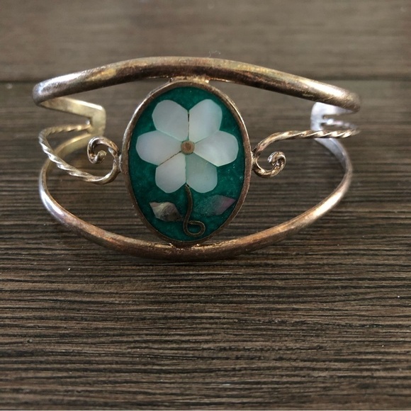 Vintage Sliver and stone flower cuff bracelet - Picture 1 of 5
